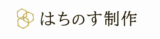 株式会社はちのす制作のロゴ
